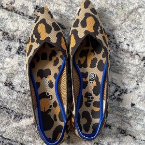 Rothy’s Size 9 Big Cat Points EUC